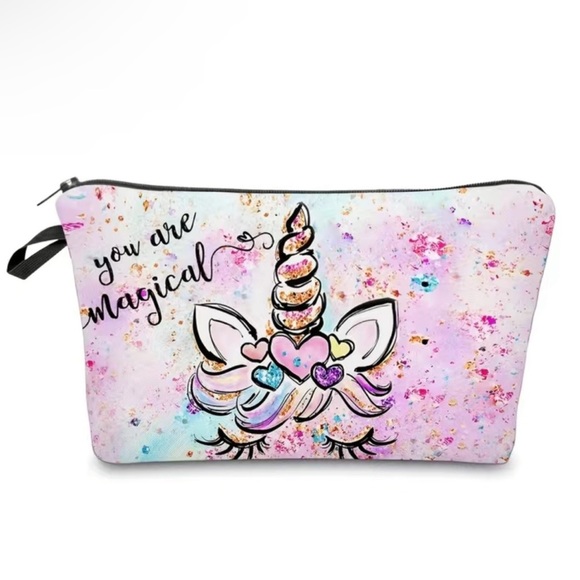 NWOT UNICORN MAKEUP BAG - Picture 1 of 5